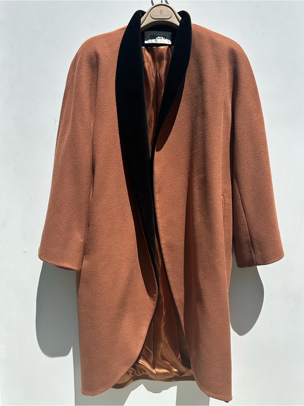 Electre Vintage French Tan Wool Women's Coat with Black Velvet Collar, M-L